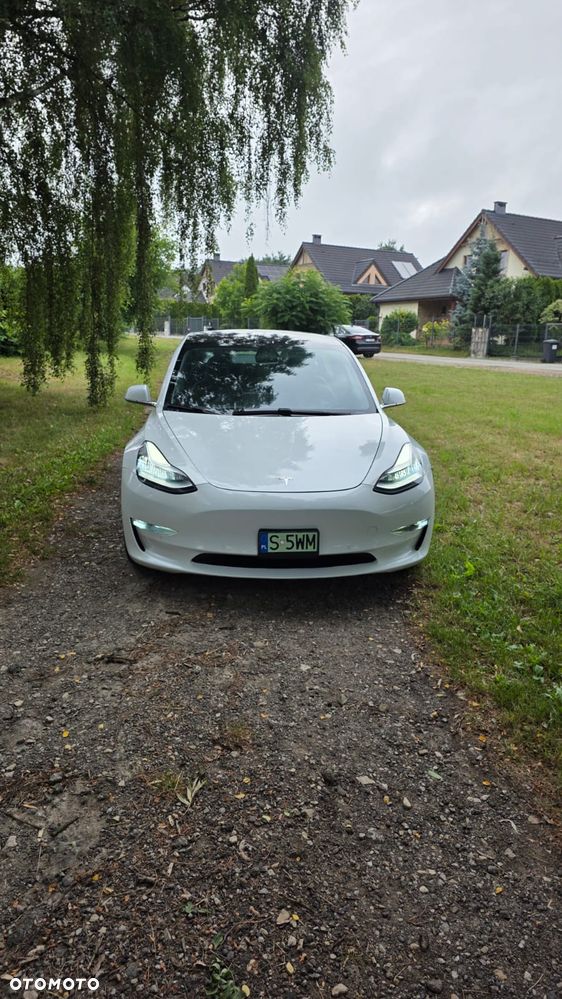 Tesla Model 3 Long Range RWD - 4