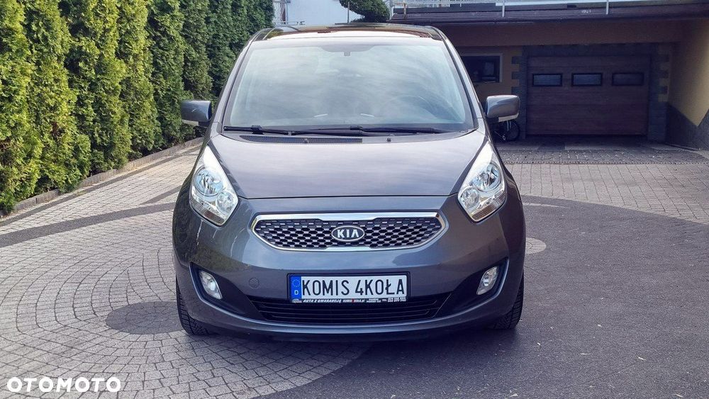 Kia Venga - 9