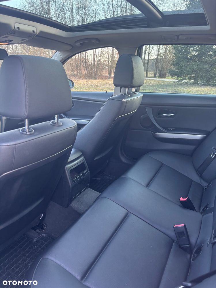 BMW Seria 3 318d - 8