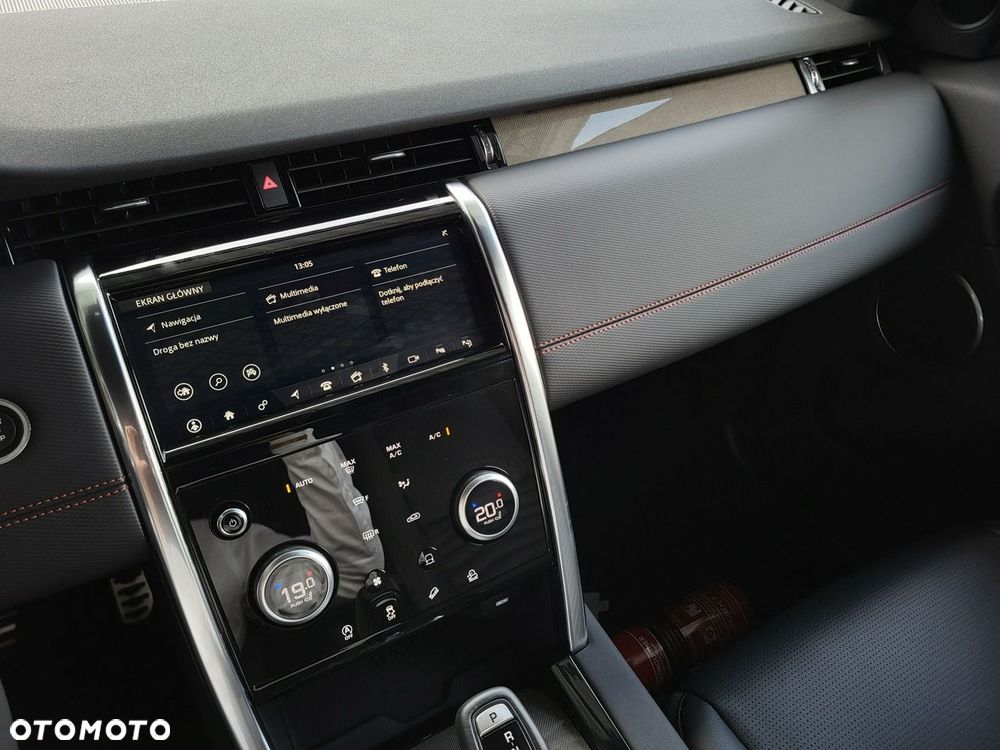 Land Rover Discovery Sport - 15