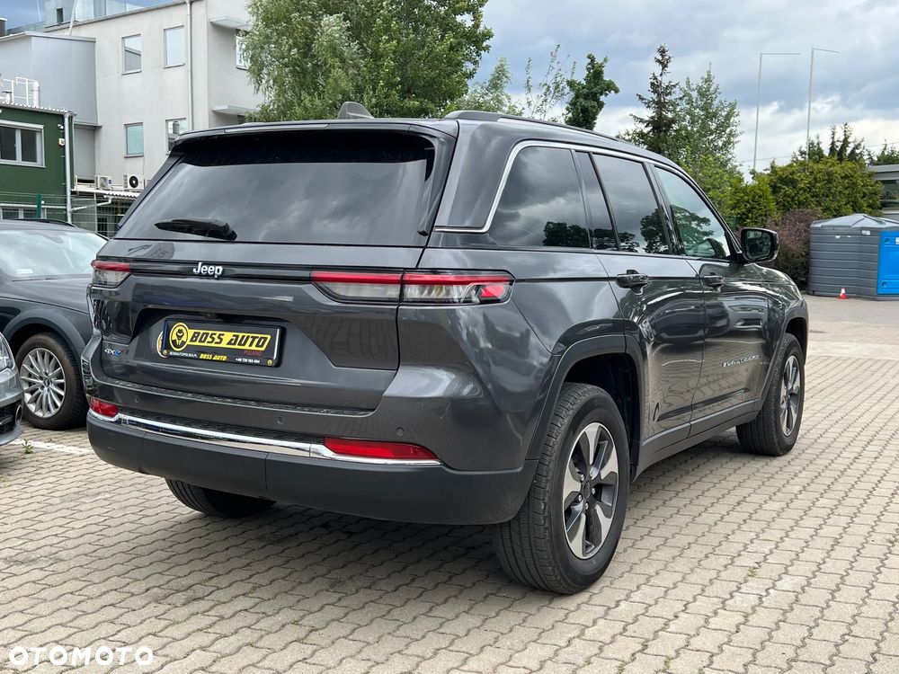 Jeep Grand Cherokee - 9