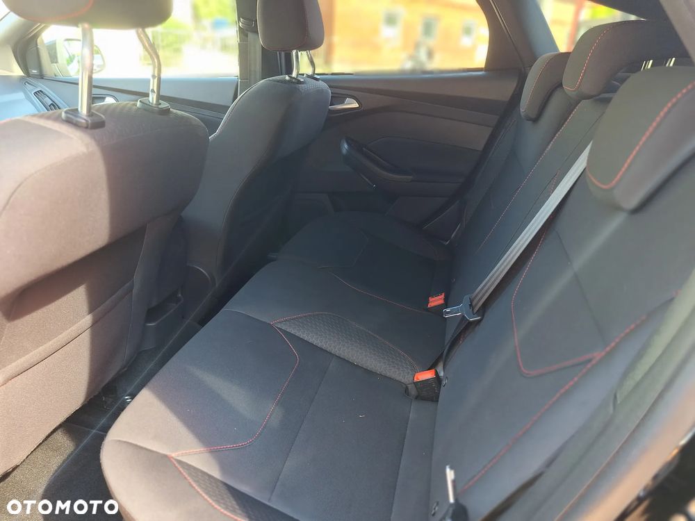 Ford Focus 1.5 EcoBoost ST-Line Black ASS - 22