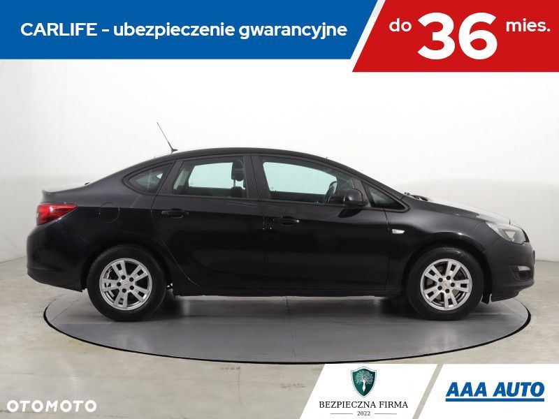 Opel Astra - 8