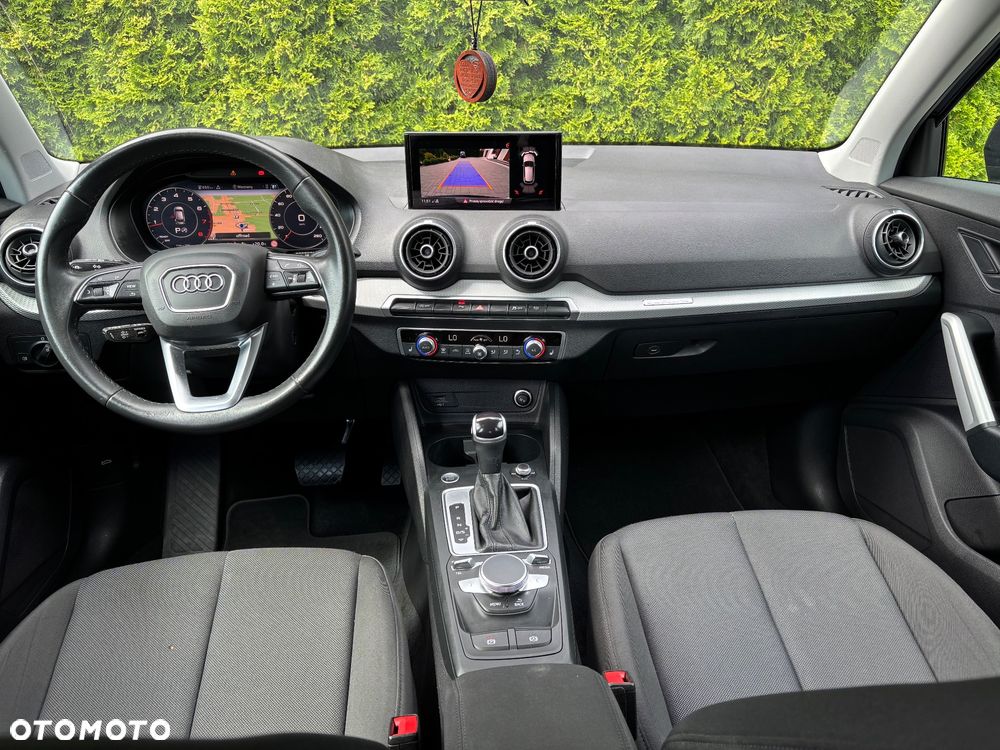 Audi Q2 40 TFSI quattro S tronic design - 18