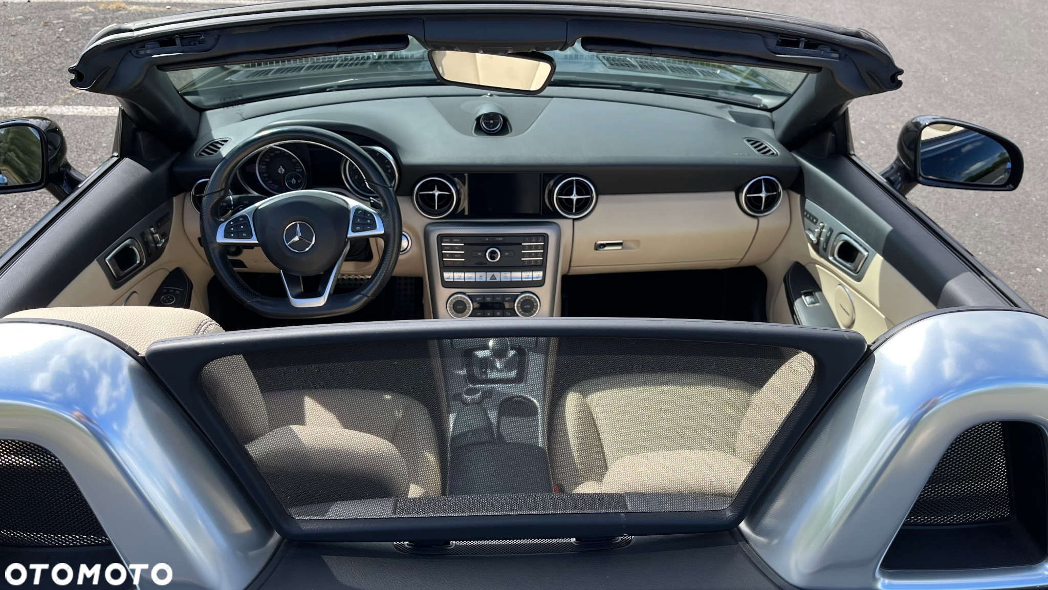 Mercedes-Benz SLC 300 9G-TRONIC Final Edition - 25
