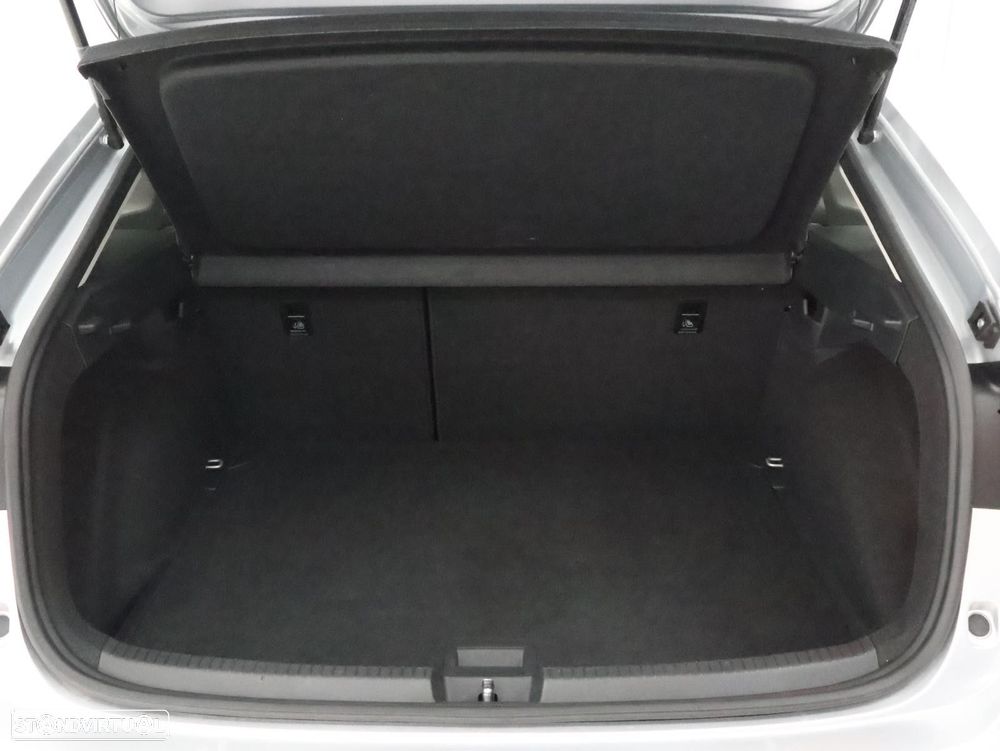 Volkswagen Taigo 1.0 TSI Urban DSG — fotografia 5