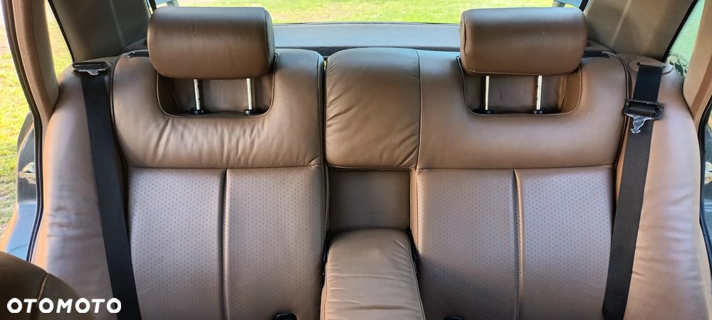 Ford Scorpio 2.9-24 Ghia - 24