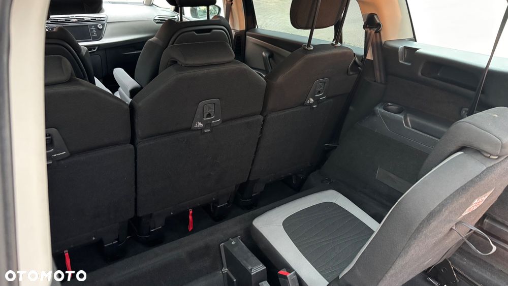 Citroën C4 Grand Picasso 1.6 THP MoreLife S&S EAT6 - 25