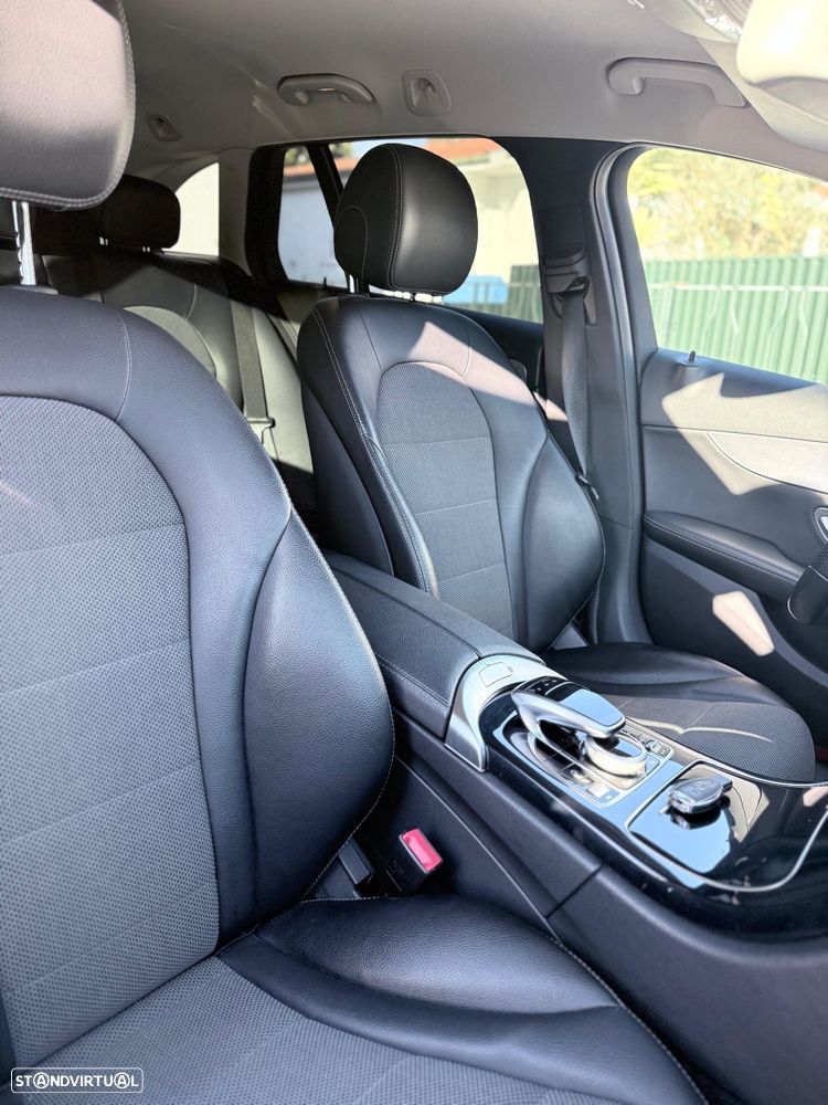 Mercedes-Benz C 350 e - 12