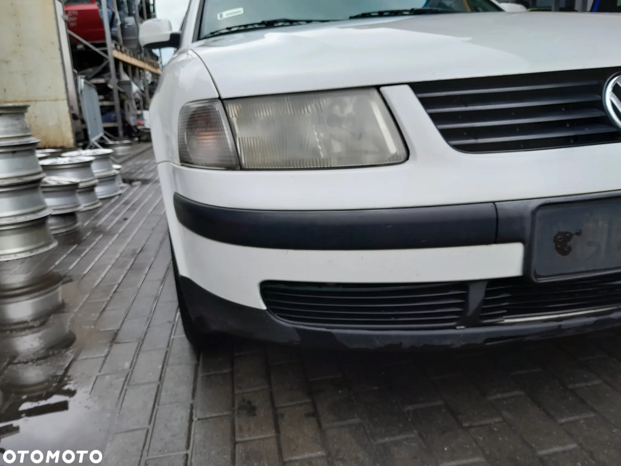 VW PASSAT B5 ZDERZAK PRZEDNI PRZÓD KOLOR: LB9A - 5