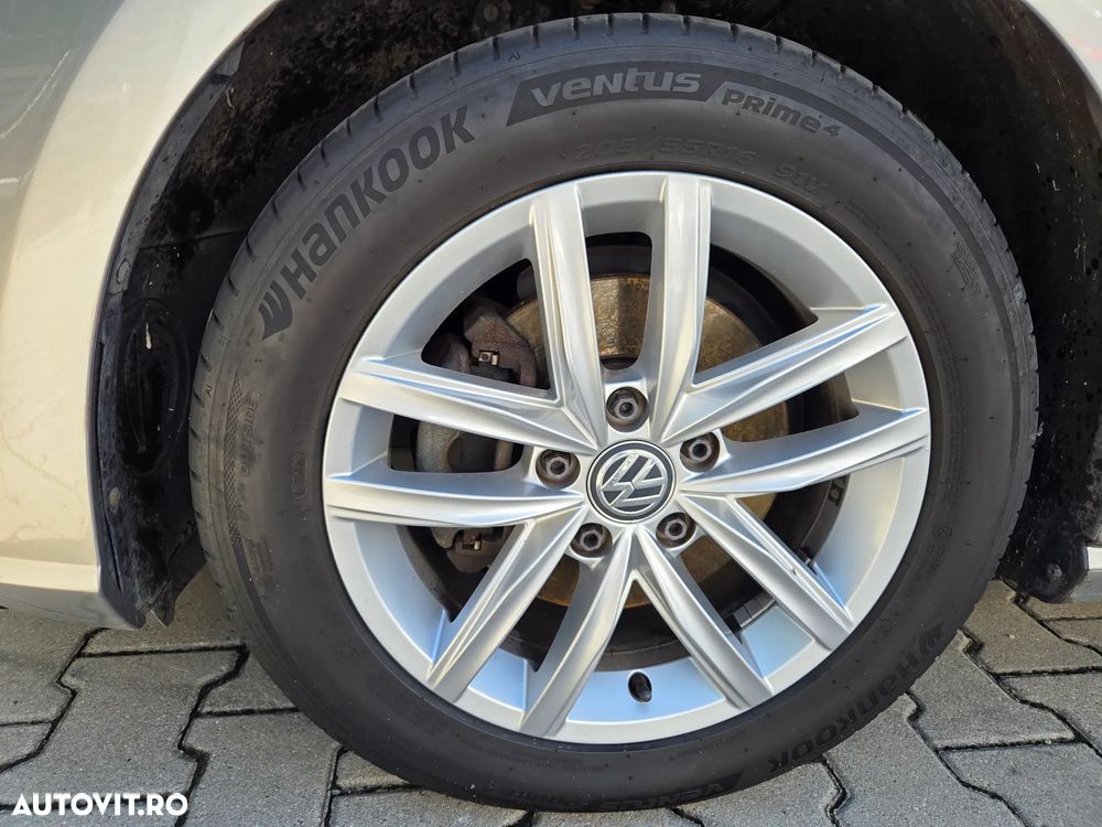 Volkswagen Golf 2.0 TDI SCR DSG Comfortline - 31