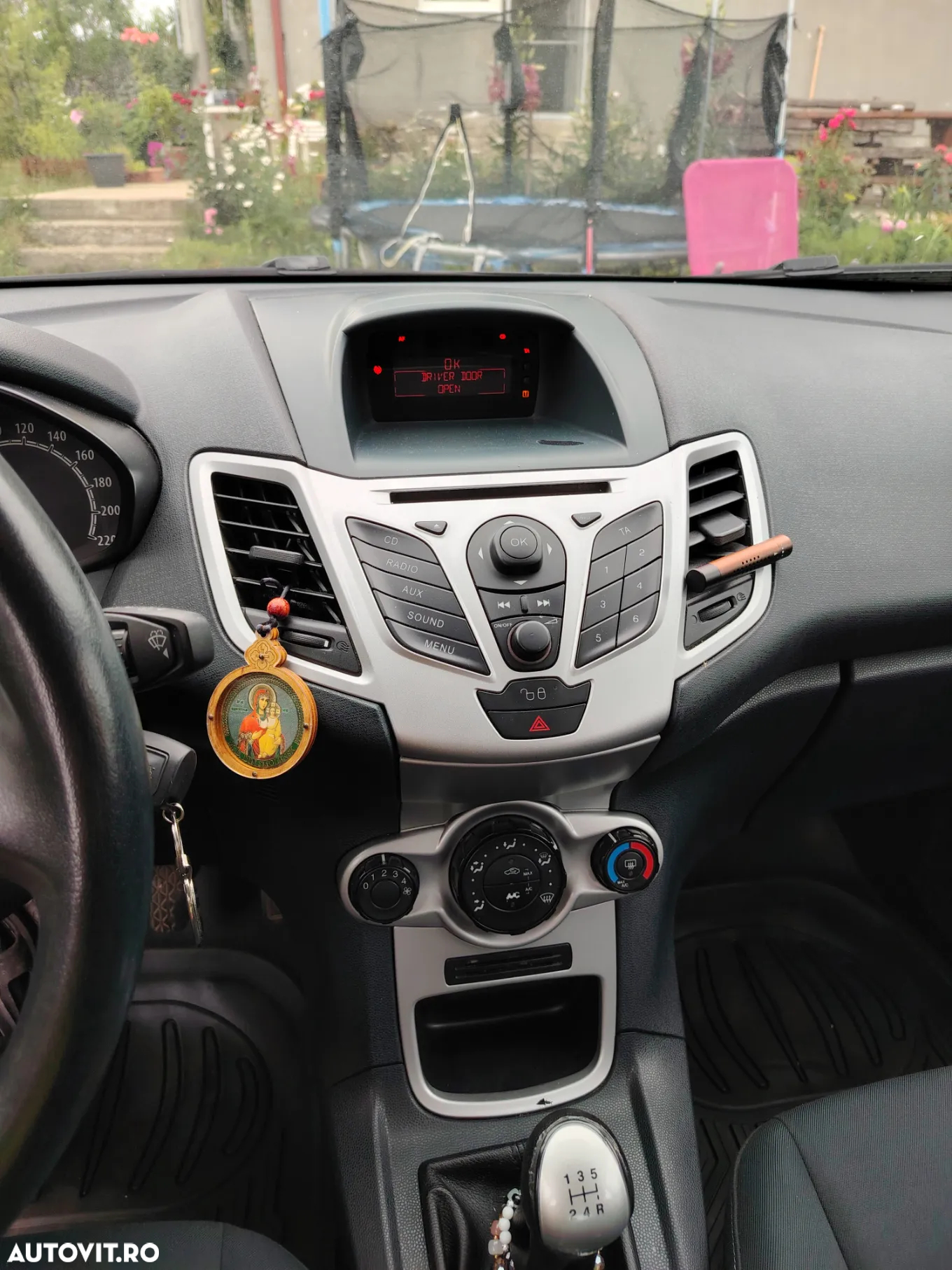 Ford Fiesta - 2