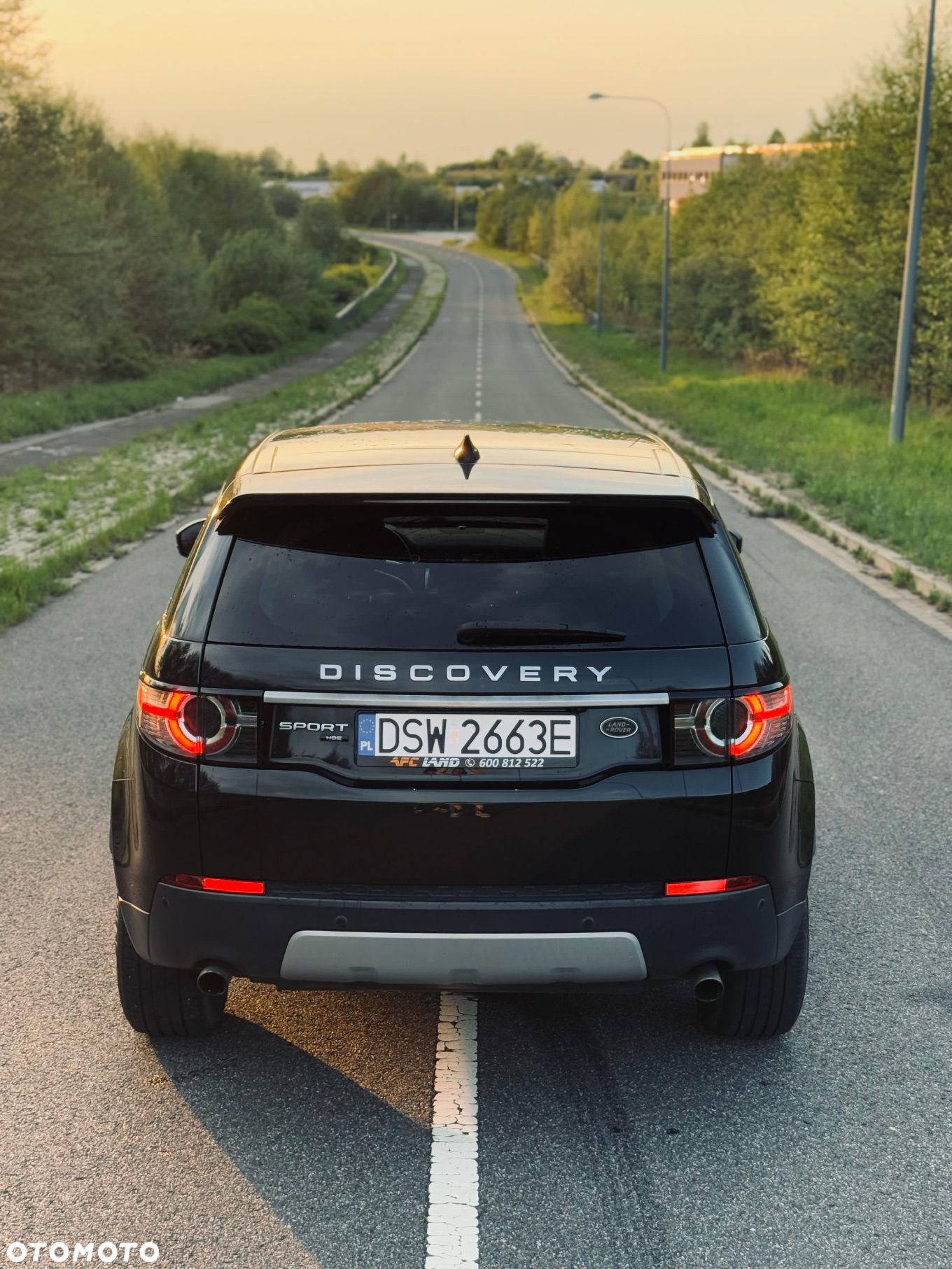 Land Rover Discovery Sport 2.0 Si4 HSE Luxury - 3