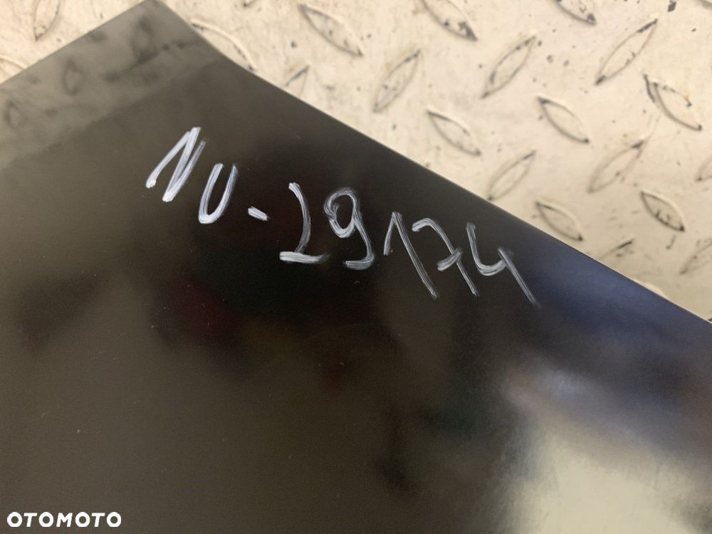 NOWY ORYGINALNY ZDERZAK TYLNY TYŁ MITSHUBISI SPACE STAR II 2 LIFT 20-26r  6410D942ZZ 6410D945 - 12