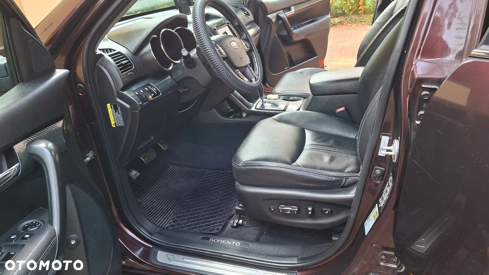Kia Sorento - 7