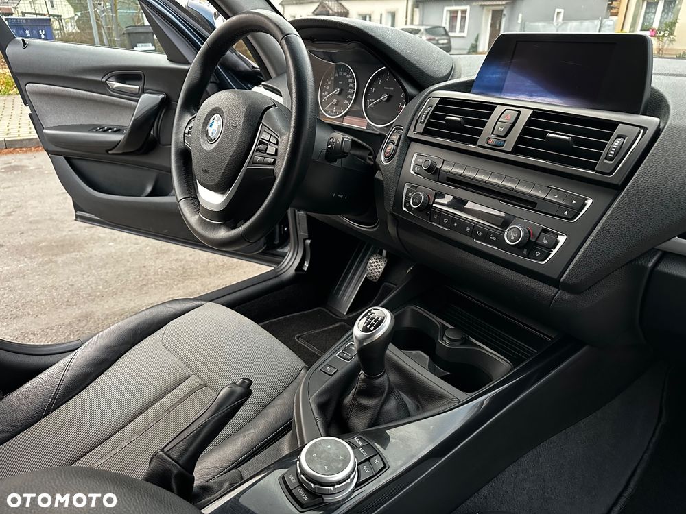 BMW Seria 1 118i Urban Line - 23