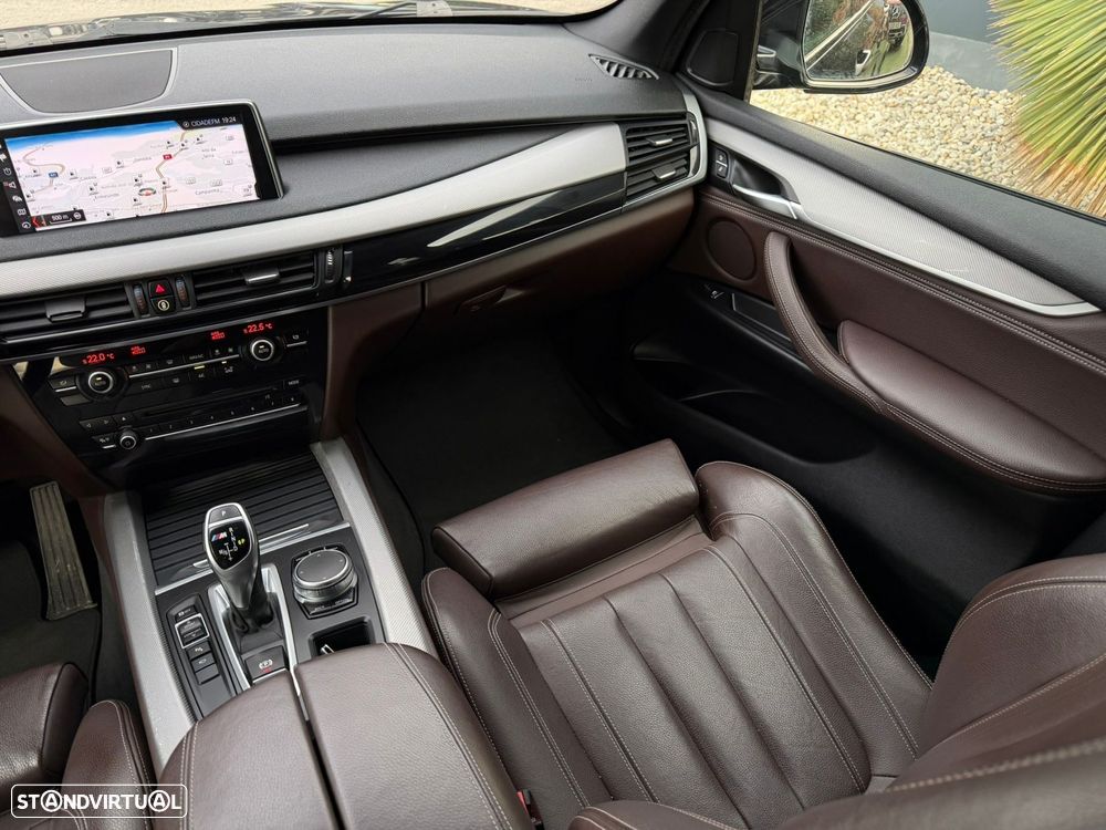 BMW X5 25 d sDrive Pack M - 28