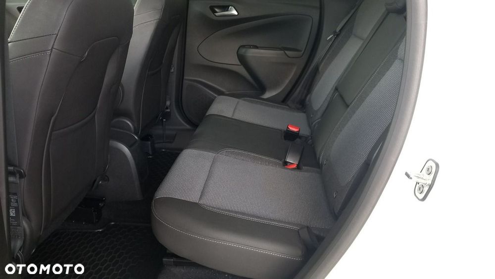 Opel Crossland X - 14