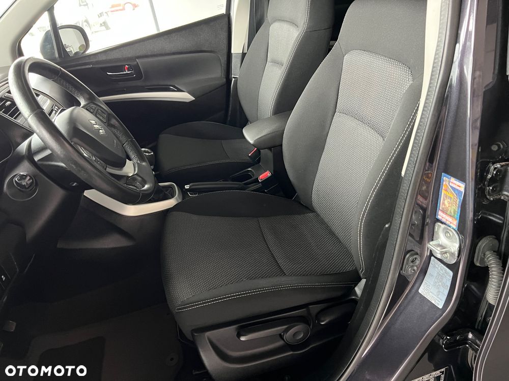 Suzuki SX4 S-Cross - 12