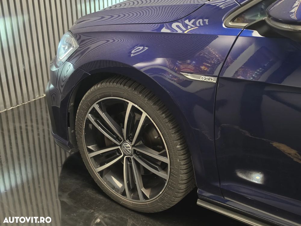 Volkswagen Golf GTD 2.0 TDI SCR DSG - 35