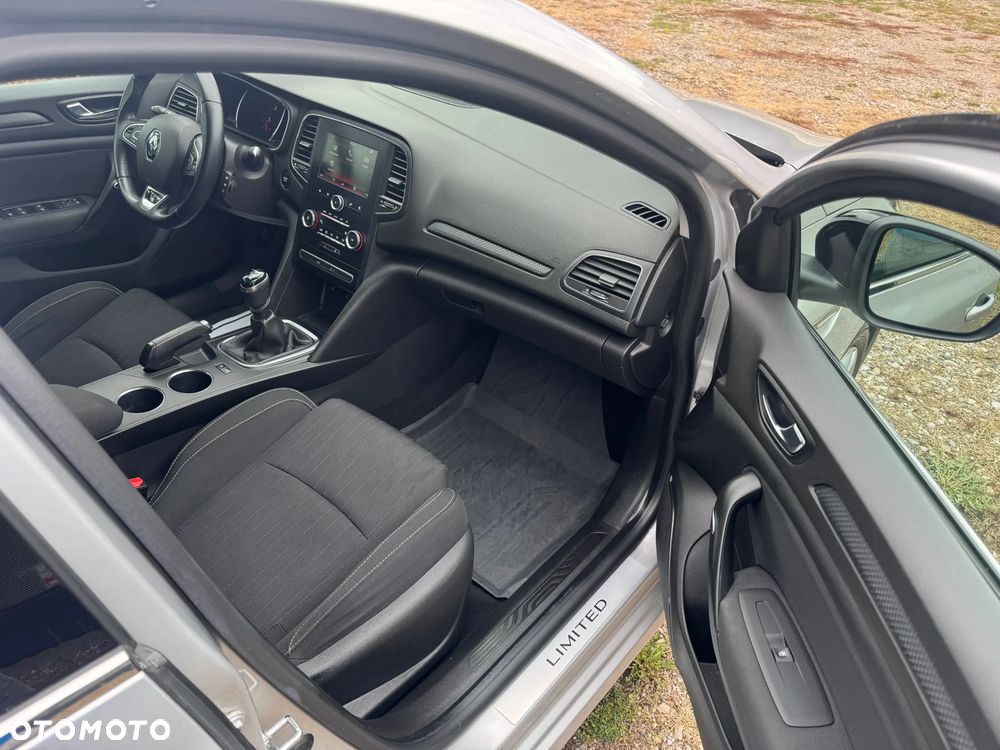 Renault Megane 1.3 TCe FAP Limited - 12