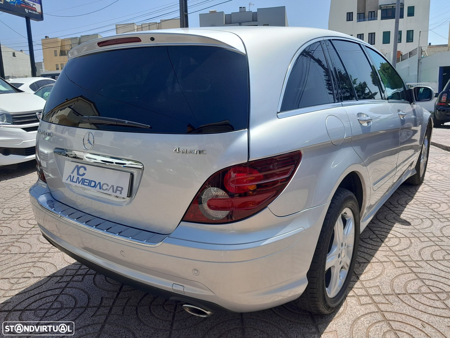 Mercedes-Benz R 320 CDi 4-Matic Longo - 19