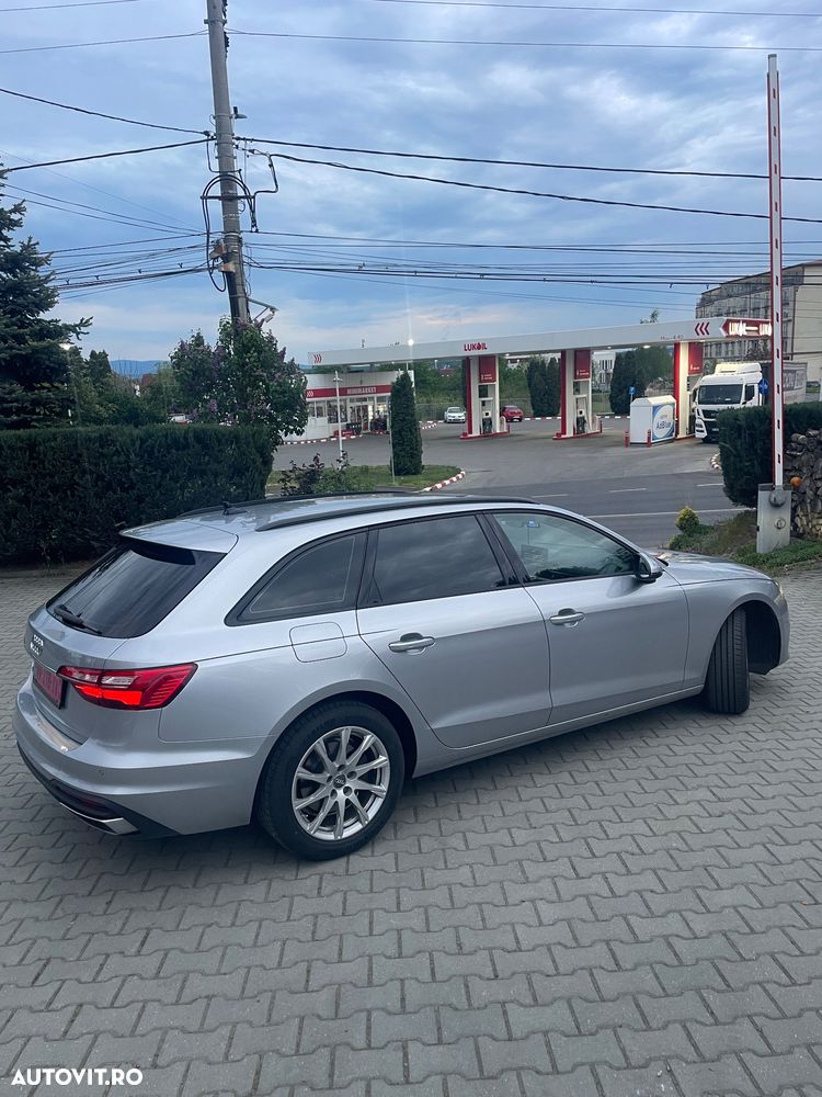 Audi A4 30 TDI S tronic - 13