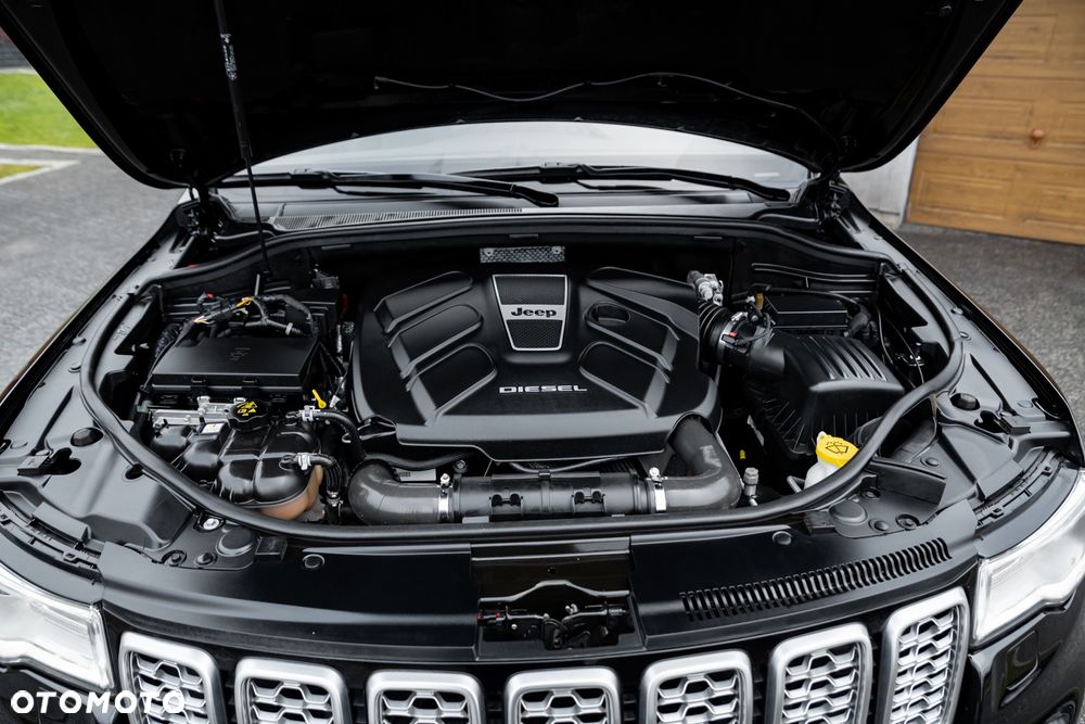Jeep Grand Cherokee 3.0 CRD Summit - 38