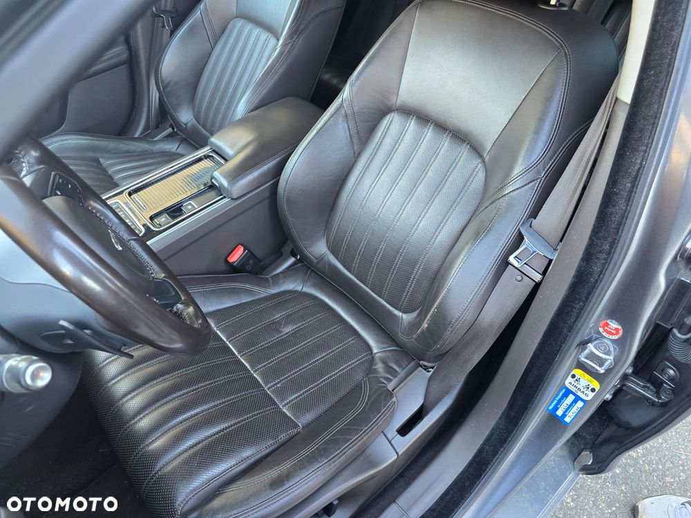 Jaguar XF 2.0 i4D Prestige - 12