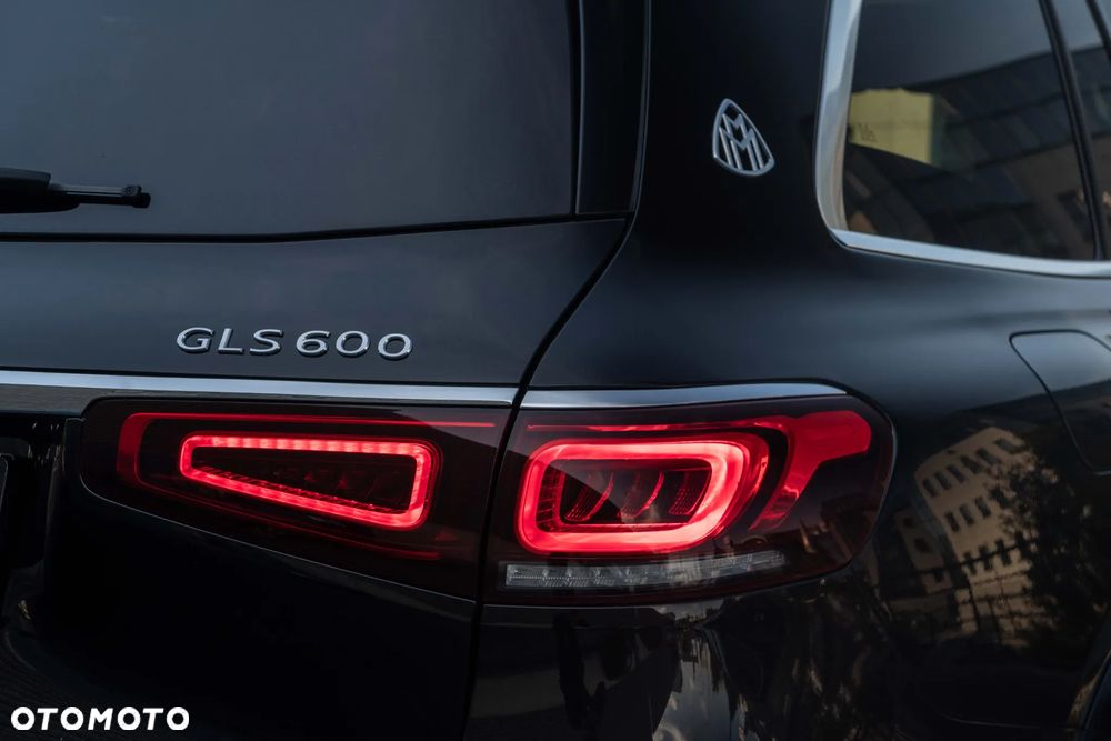 Mercedes-Benz GLS Maybach 600 4-Matic - 11