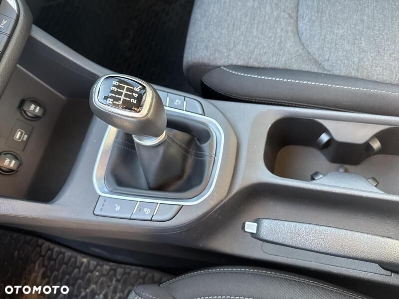 Hyundai i30 1.5 DPI Smart - 18