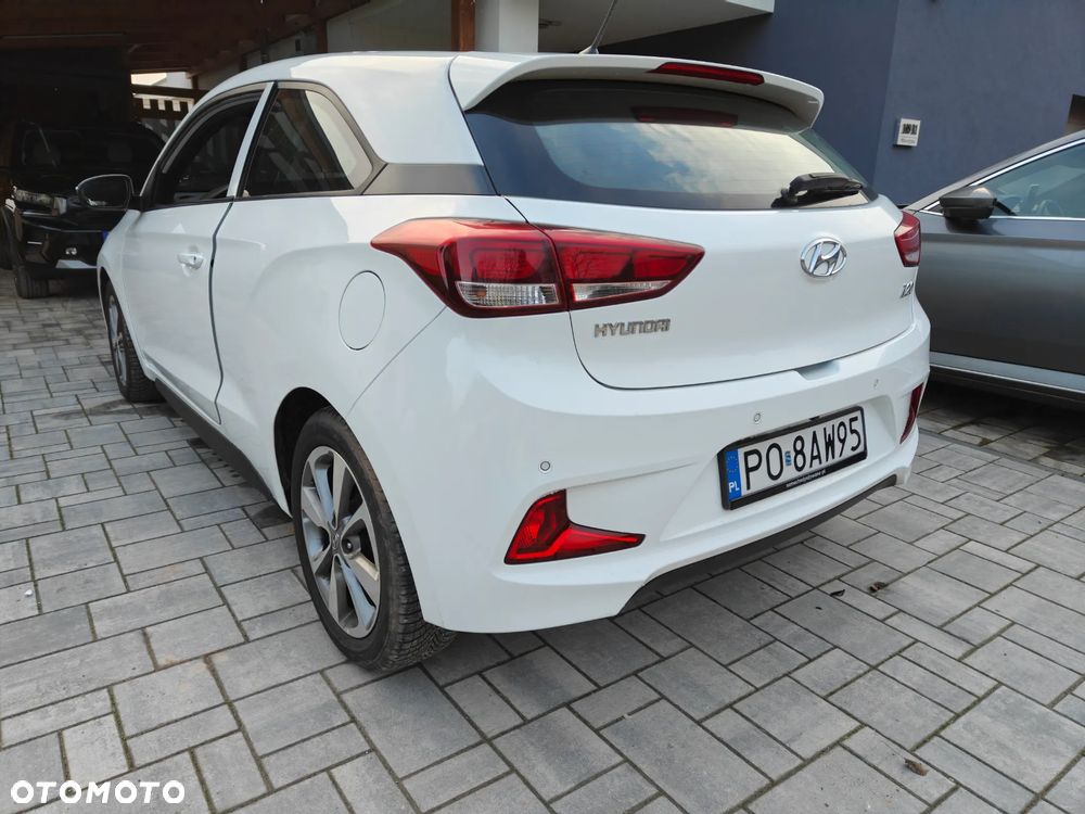 Hyundai i20 1.4 Premium - 3