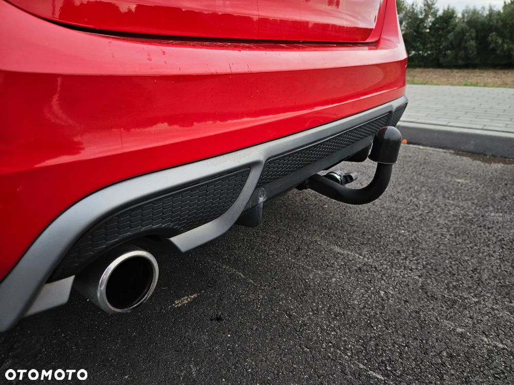 Volvo V60 D4 R-Design Kinetic - 24