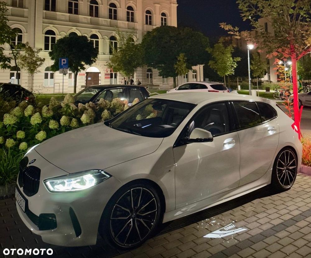 BMW Seria 1 120d xDrive M Sport - 1