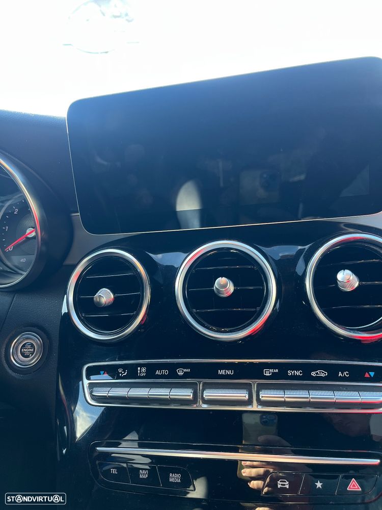 Mercedes-Benz GLC 220 d 4Matic 9G-TRONIC AMG Line - 9