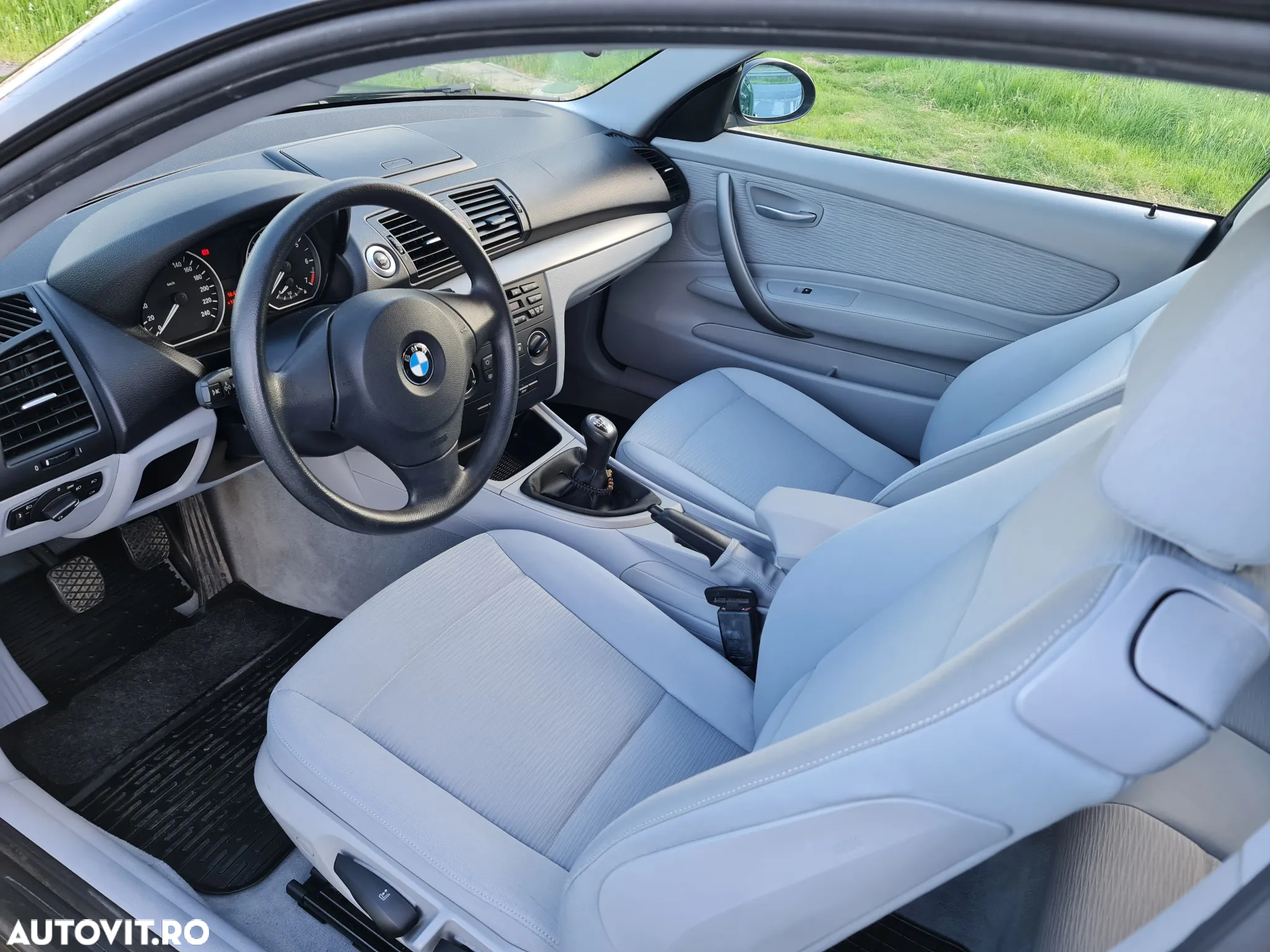 BMW Seria 1 116i - 11