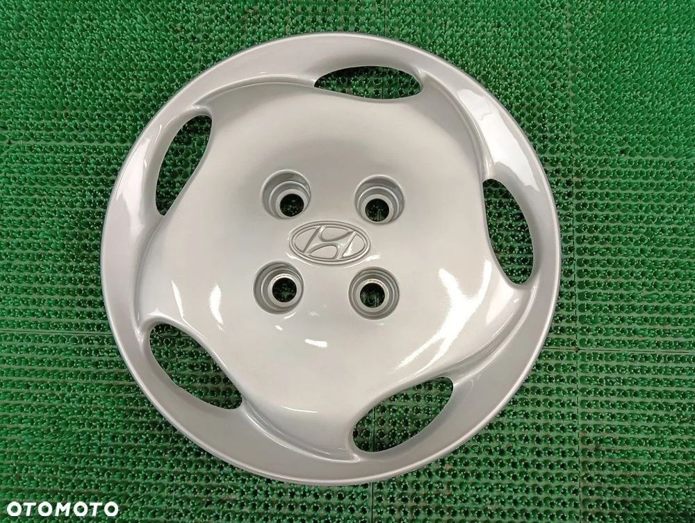 HYUNDAI ELANTRA 90-95r Kołpak 14 Cali - 1