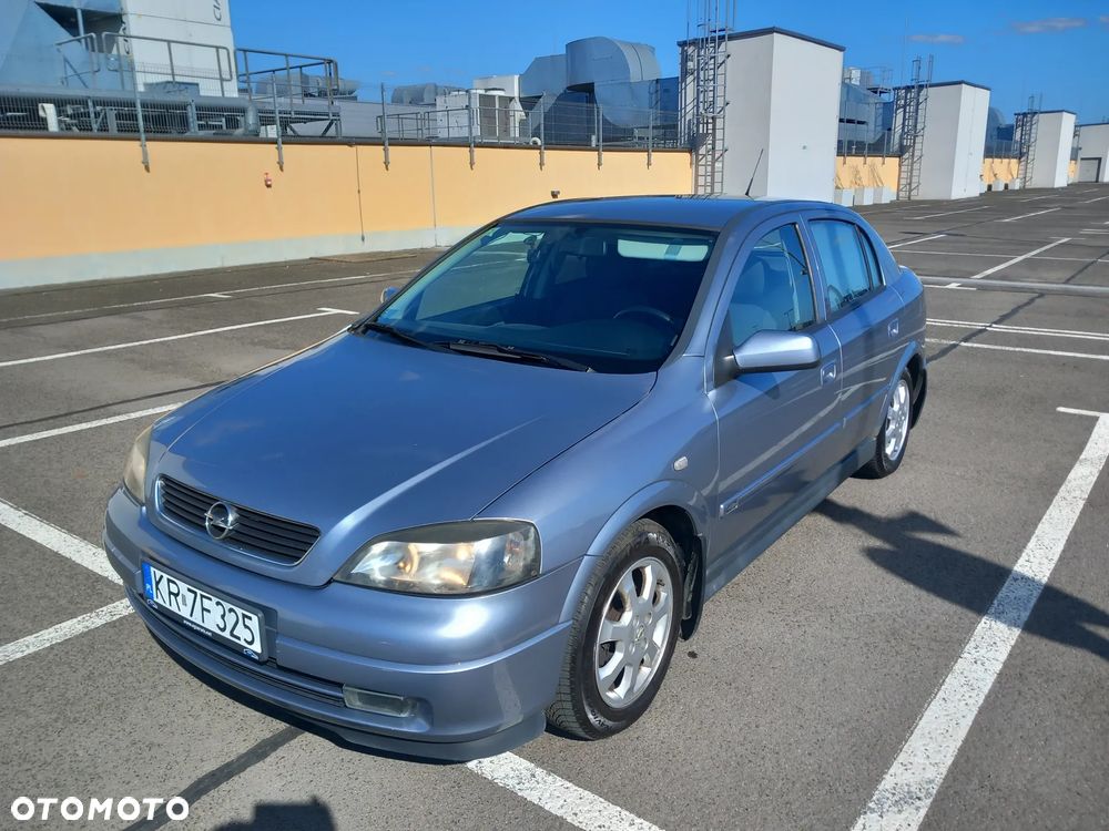 Opel Astra - 1