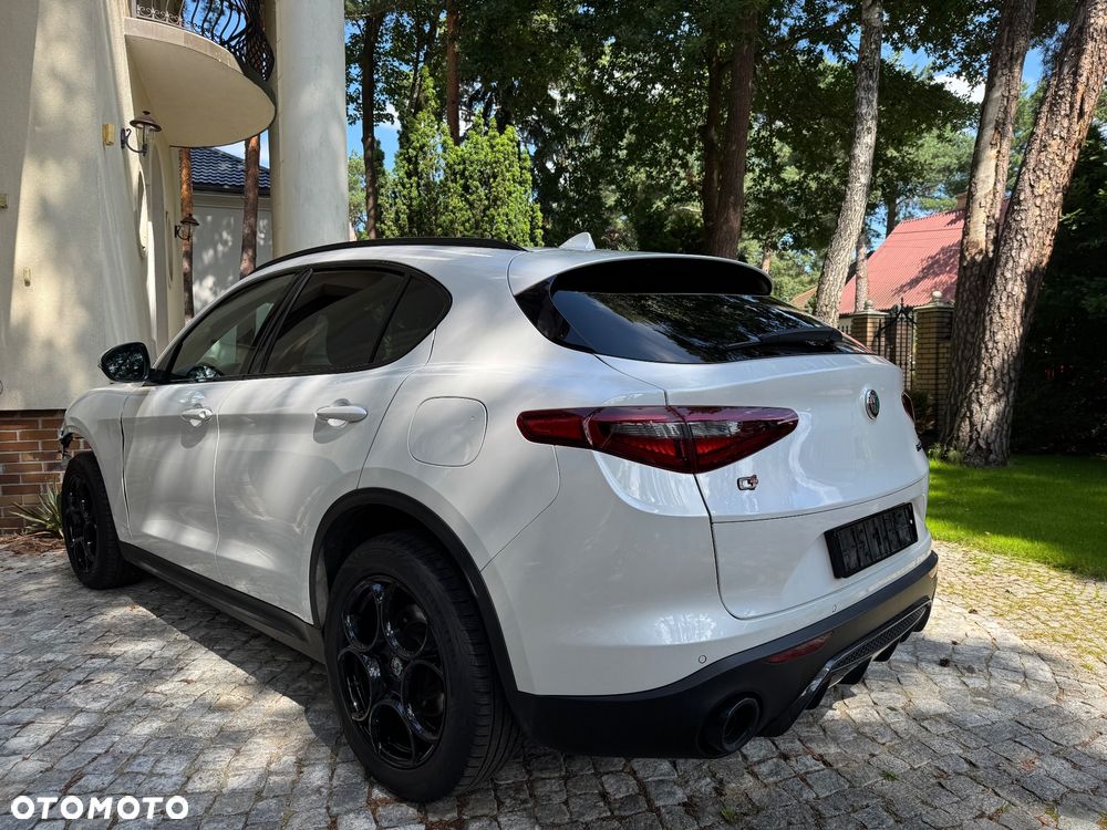 Alfa Romeo Stelvio 2.0 Turbo Veloce TI Q4 - 1