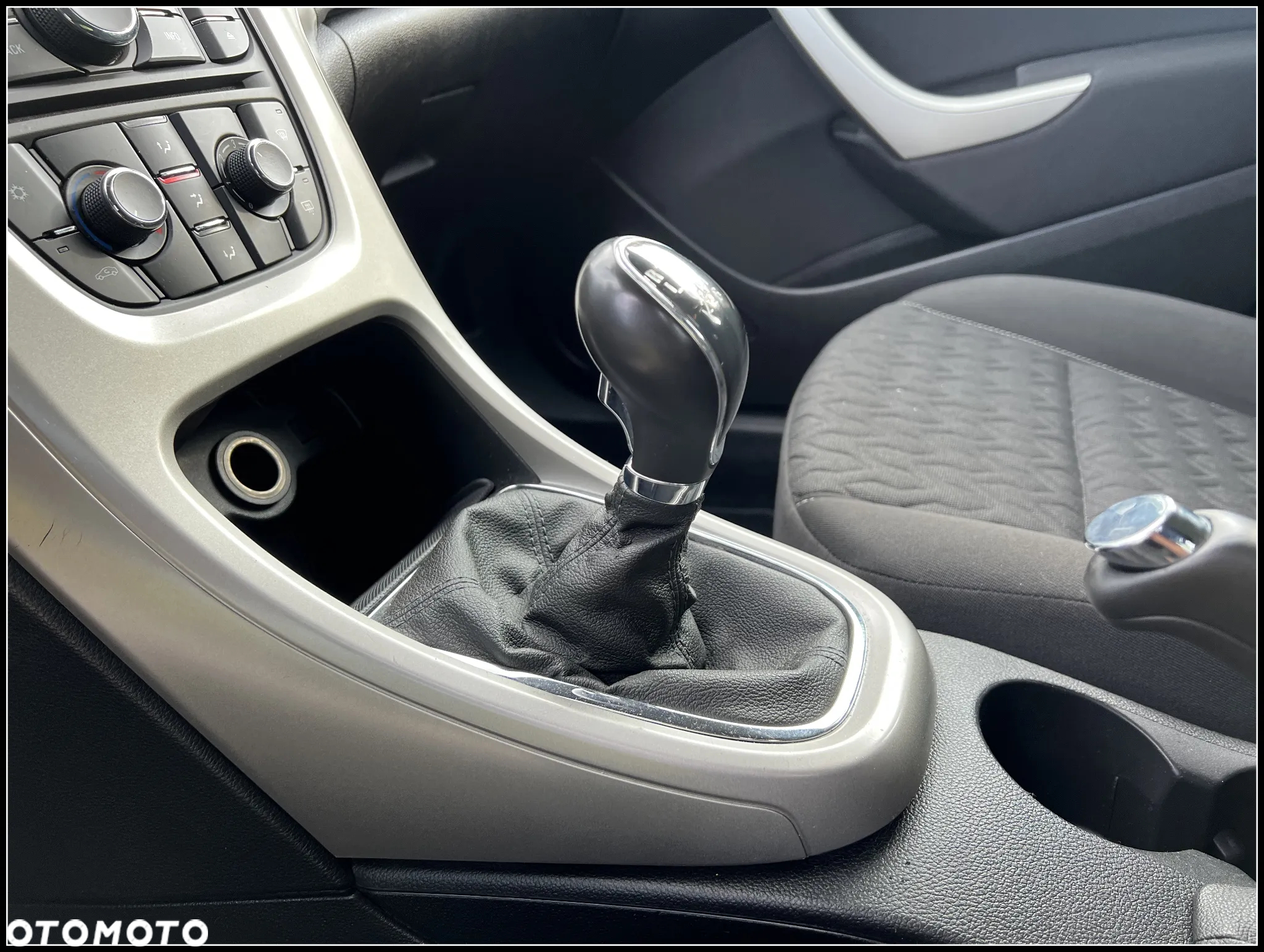 Opel Astra - 30
