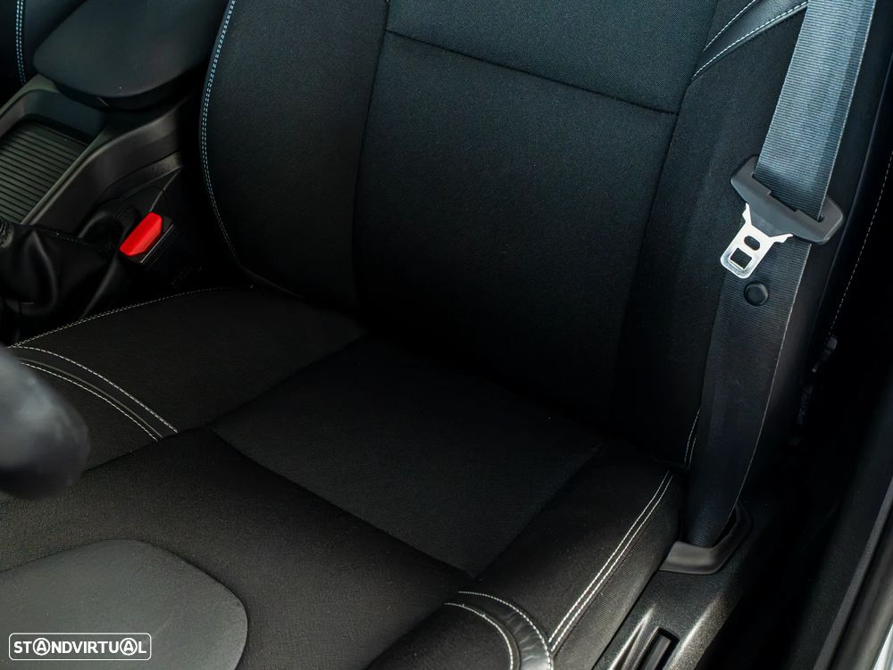 Volvo V40 2.0 D2 Momentum - 14
