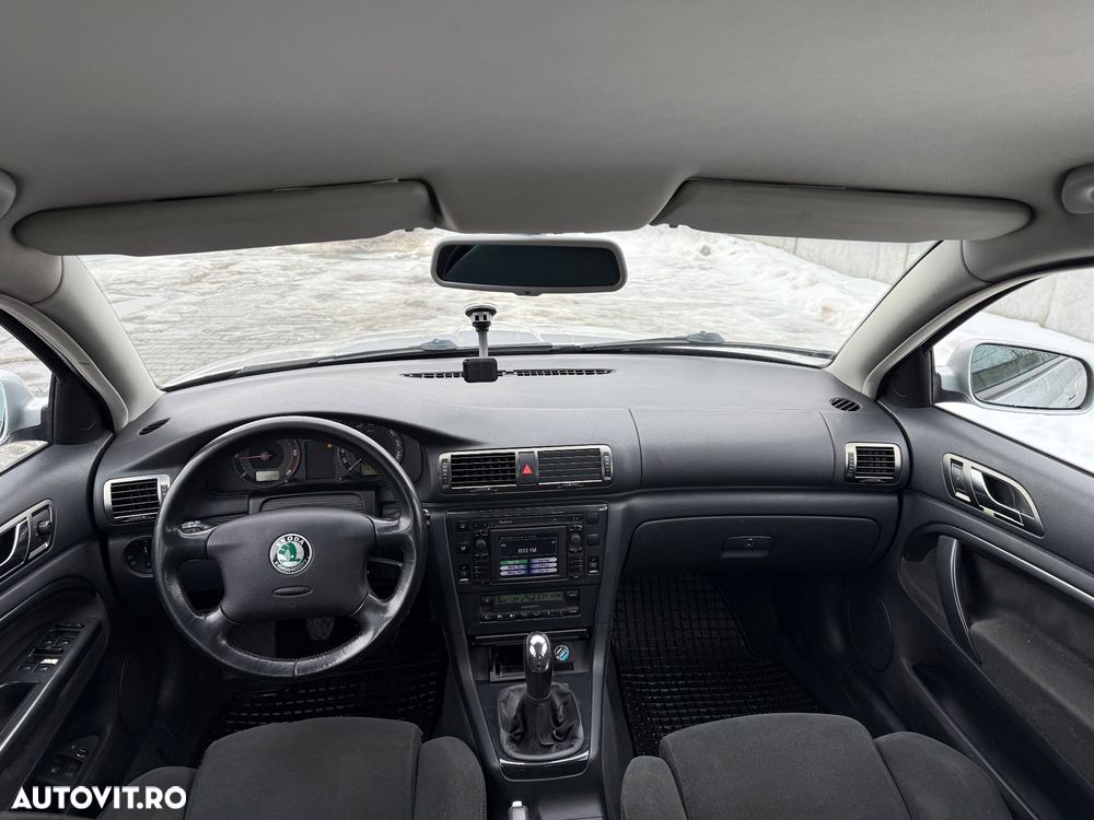 Skoda Superb 1,9 TDI Elegance - 7