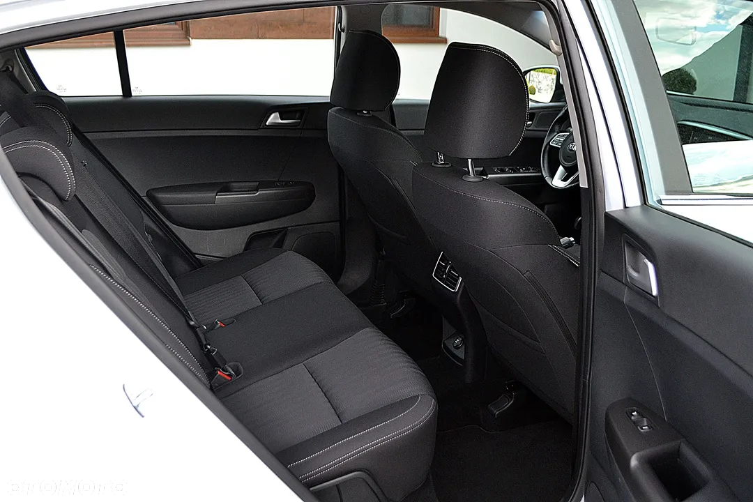 Kia Sportage 1.6 CRDI 2WD Eco-Dynamics+ (48V M-H) Spirit - 21