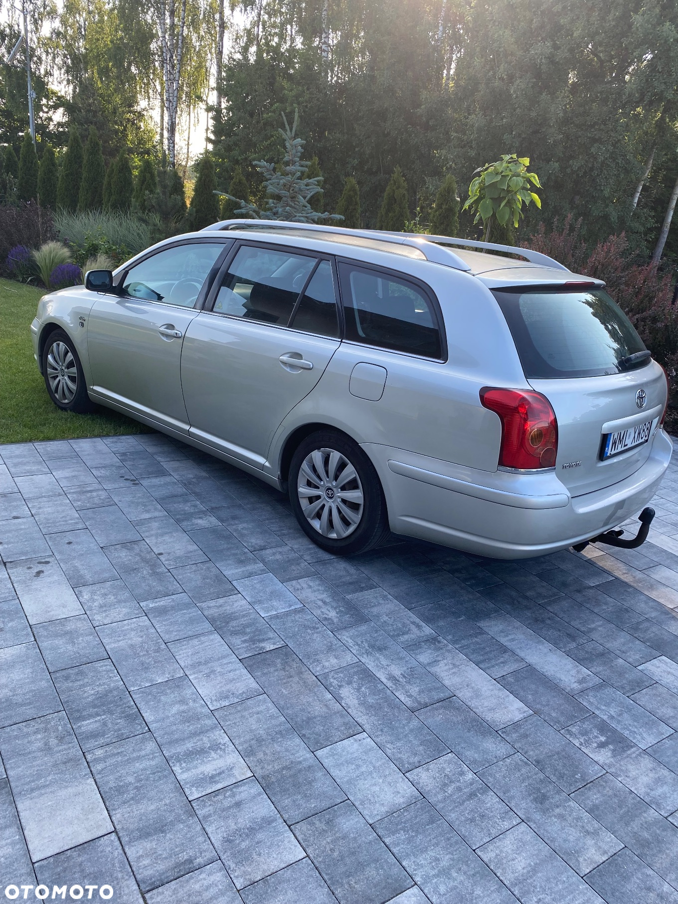 Toyota Avensis 2.0 D-4D Combi - 3