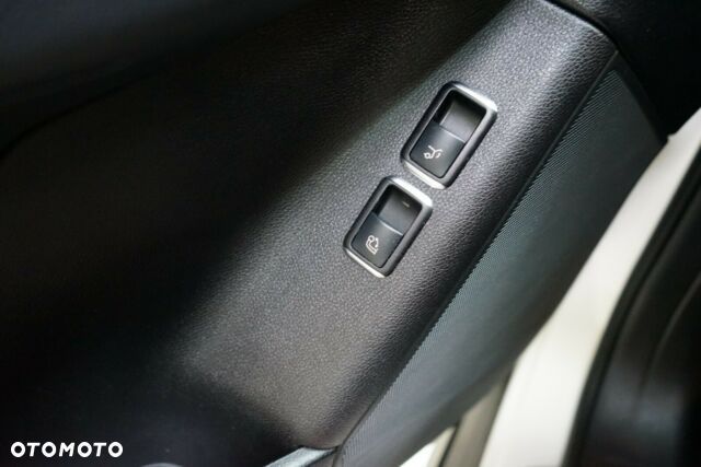 Mercedes-Benz GLE 350 d 4Matic 9G-TRONIC AMG Line - 14