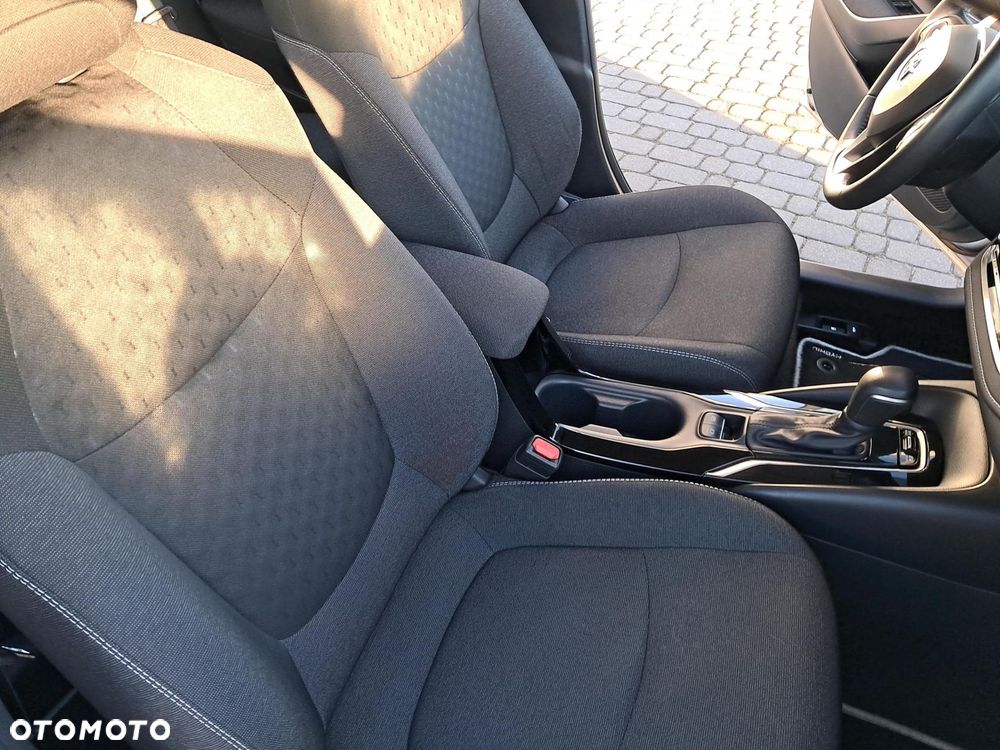 Toyota Corolla 1.8 Hybrid Comfort - 18