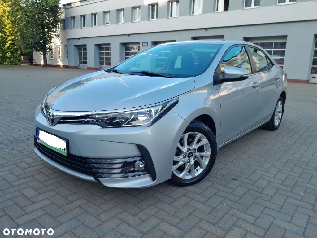 Toyota Corolla 1.6 Comfort - 1