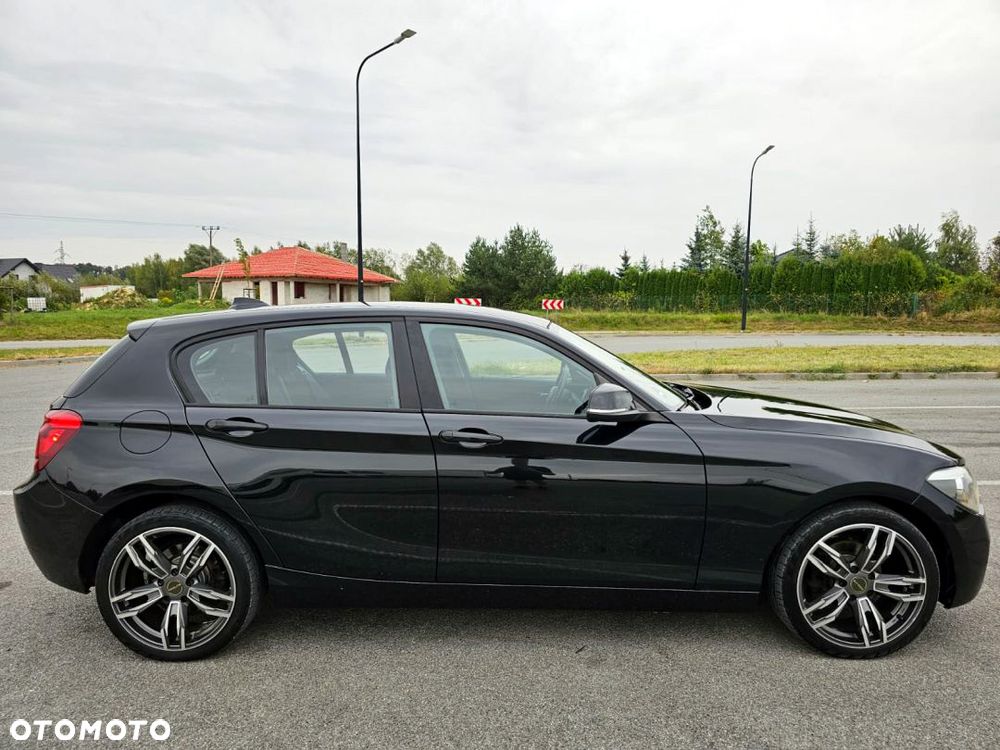 BMW Seria 1 114i - 12