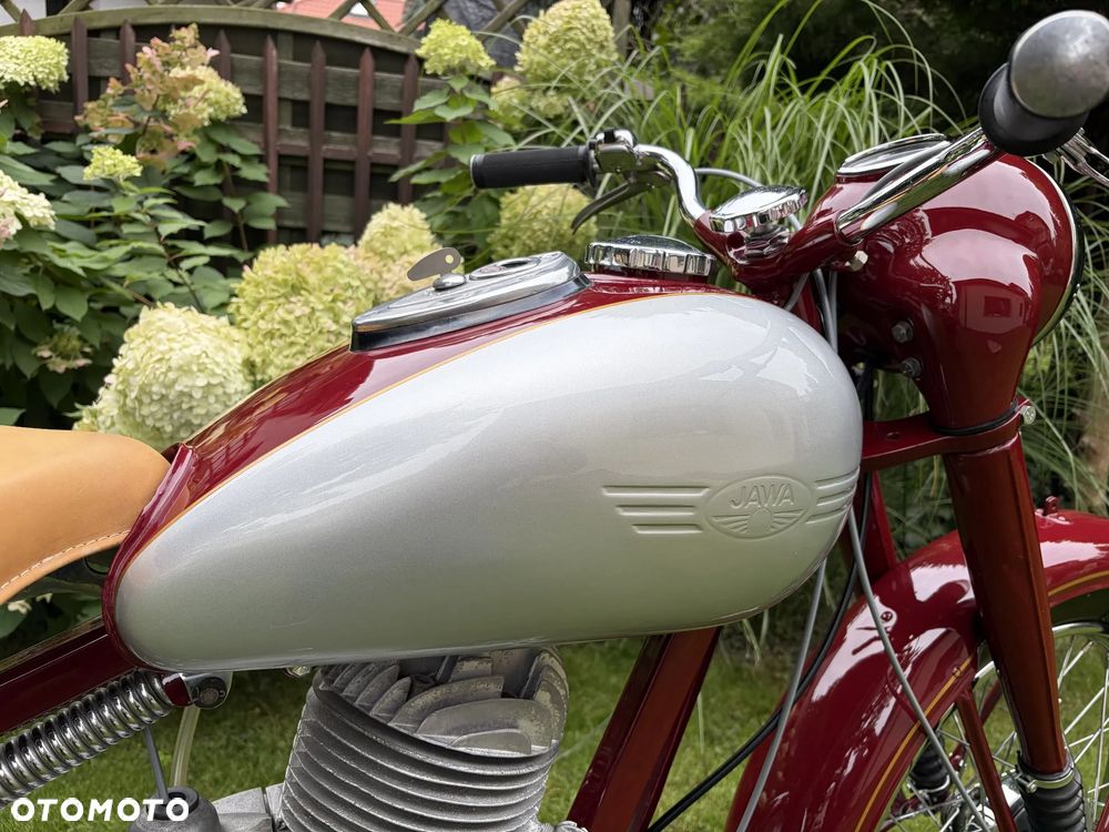 Jawa 250 - 20