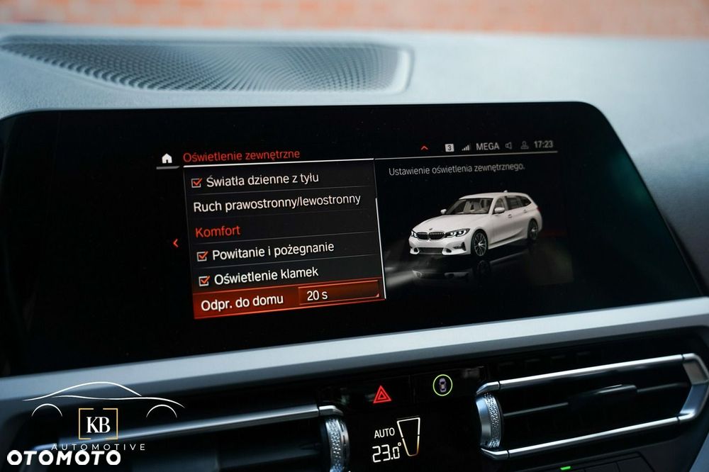 BMW Seria 3 318i - 23